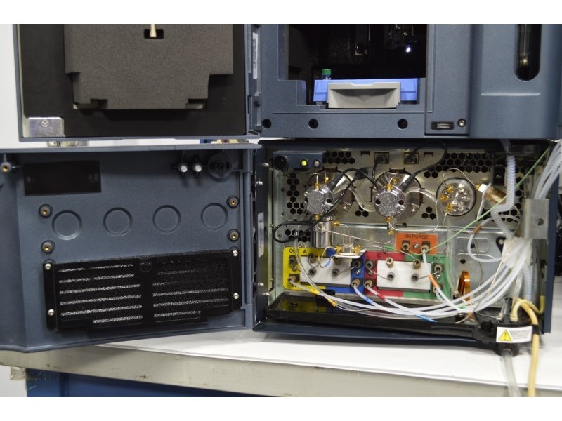 Waters Acquity UPLC H-Class Liquid Chromatography System w/ QDa & TUV Detectors