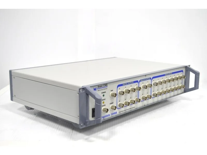 Axon MultiClamp 700A Patch Clamp Amplifier w/ two head stages, Axon ...