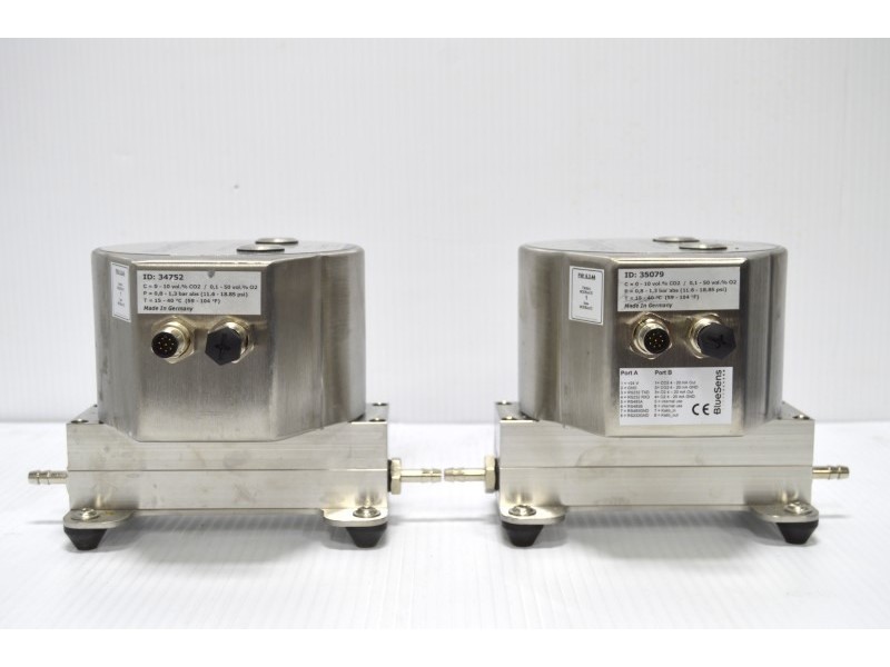 Eppendorf BioFlo 320 Dual Bioreactor System w/ 10L Vessels, MC 1200 Chiller, DASGIP OD4 & Exhaust Gas Modules