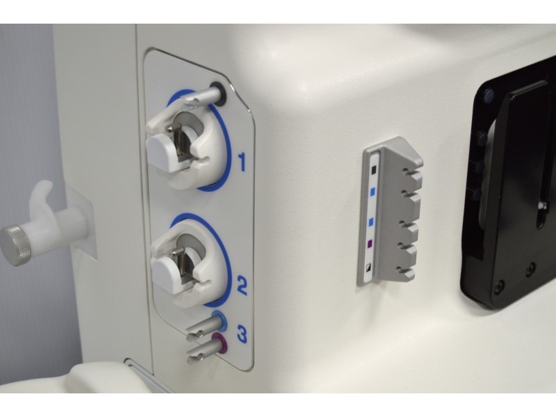 Fresenius Kabi Cue 6R5000 Cell Processing System Unit 1