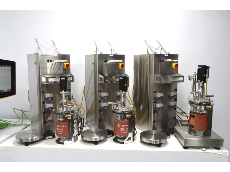 Sartorius Stedim Biostat B-DCU 6-Fold Cell Culture Bioreactor Univessel System