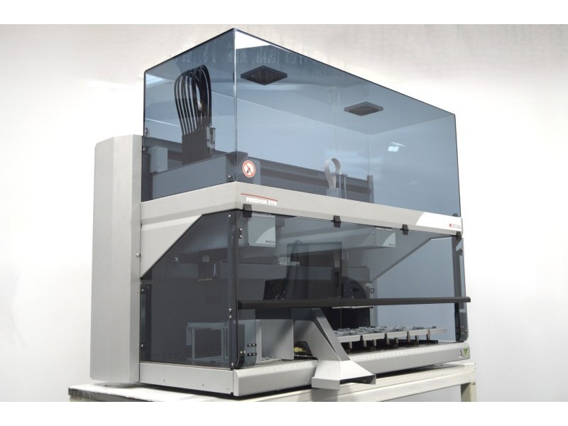 Tecan Freedom EVO-2 150 Liquid Handler w/ Air LiHA Span-8, Gripper