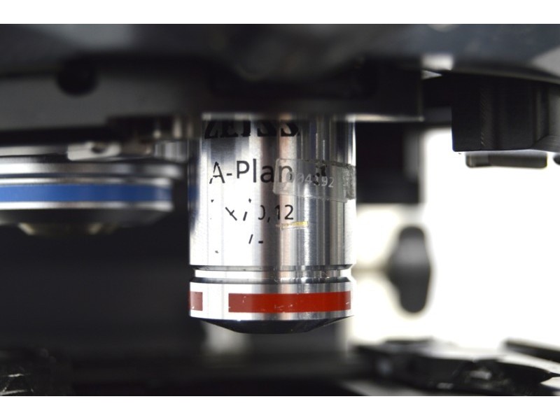 Zeiss Axio Examiner.D1 Fluorescence Dodt Gradient Contrast Upright Water Dipping Microscope with Anti-Vibration Table (New Filters)