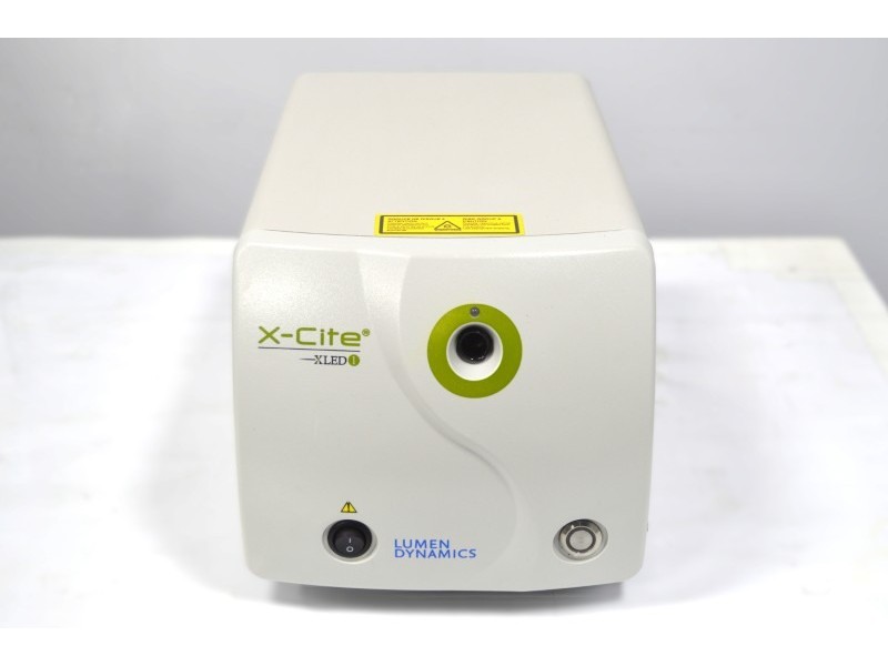 Leica DMi8 Inverted LED Fluorescence Motorized Microscope w/ Adaptive Focus Control (New Filters)