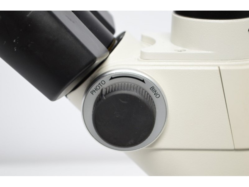 Nikon Eclipse TS100 Inverted Brightfield with Phase Contrast Microscope Pred TS2