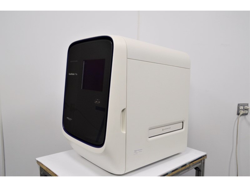 Thermo ABI QuantStudio 7 Flex Real-Time PCR - Featuring 96 well 0.2ml Thermocycler Block