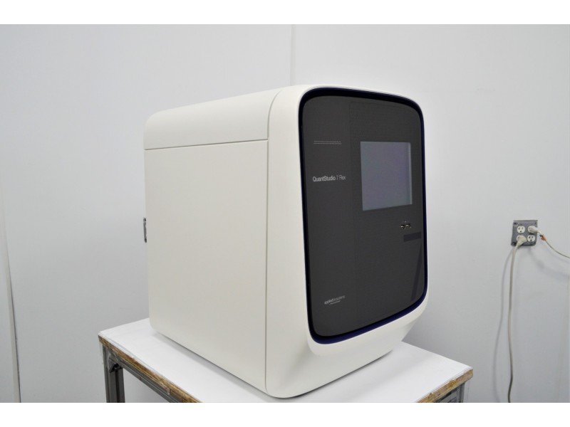 Thermo ABI QuantStudio 7 Flex Real-Time PCR - Featuring 384 well Thermocycler Block