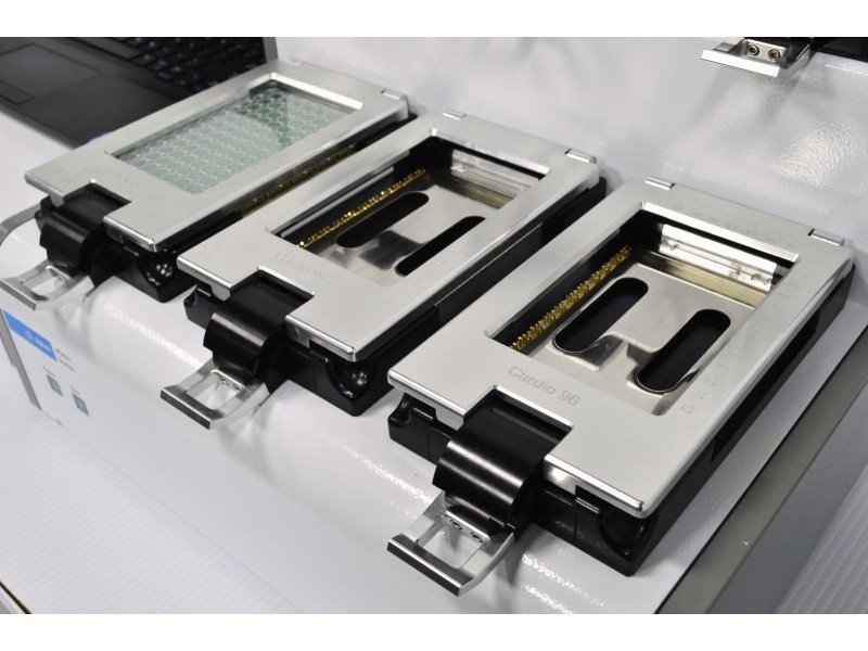 Agilent xCELLigence RTCA ePacer - Cardiomyocyte Pacing Instrument - AV Agilent xCELLigence RTCA ePacer - Cardiomyocyte Pacing Instrument - AV