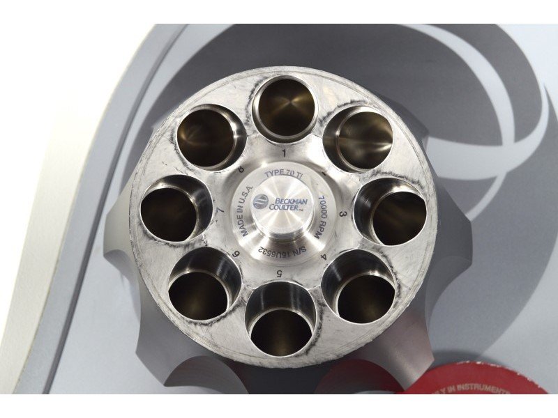 Beckman Optima XPN-90 Ultracentrifuge Floor Centrifuge 0...40DegC w/ Type 70 Ti Fixed-Angle Titanium Rotor