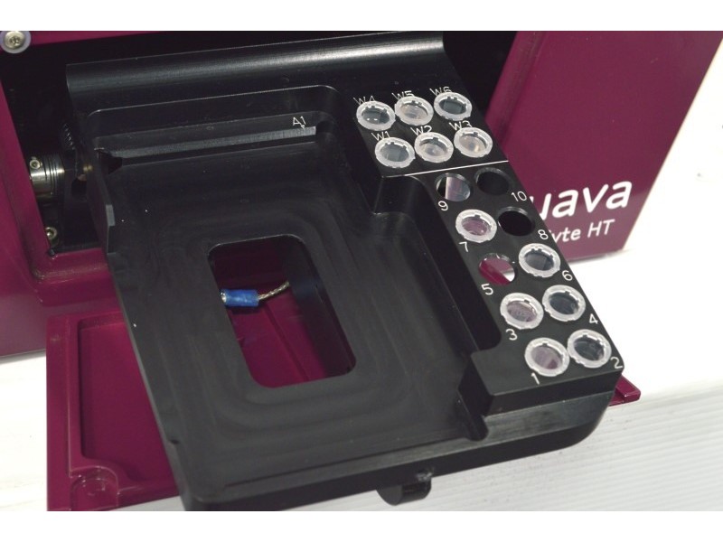 Millipore Cytek Guava EasyCyte 12HT Flow Cytometer (3)Lasers/(11)Colors/(8)Detectors Unit 2