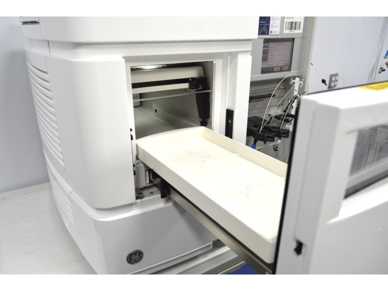 GE AKTA pcc 3C Chromatography System