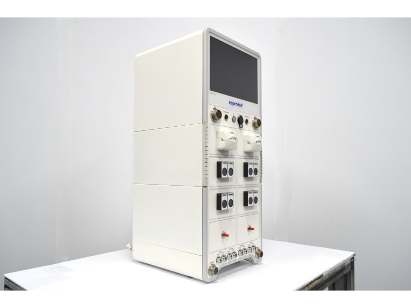 Eppendorf SciVario Twin Fermenter/Bioreactor Control System