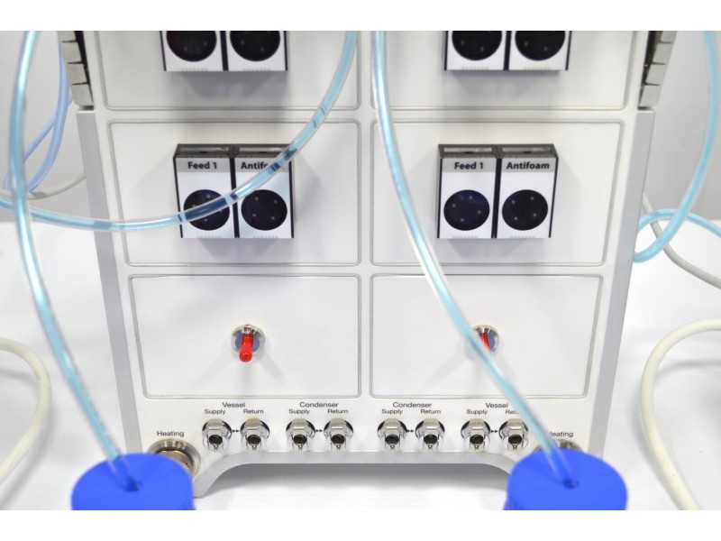 Eppendorf SciVario Twin Fermenter/Bioreactor Control System