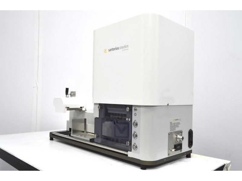 Sartorius Stedim Fill-It Cryovial Filling Cell Banking unit 2
