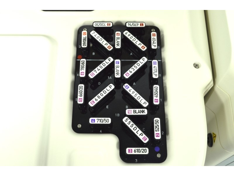 Thermo Attune NxT Acoustic Focusing Cytometer (4)Lasers/(14) Colors/(16)Detectors w/ Autosampler Unit 6