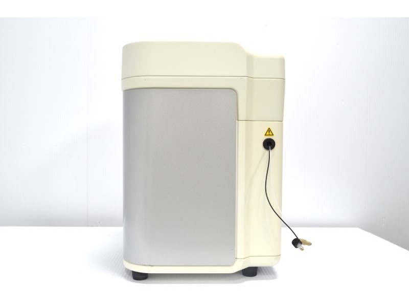 Thermo Attune NxT Acoustic Focusing Cytometer (4)Lasers/(14) Colors/(16)Detectors w/ Autosampler Unit 6