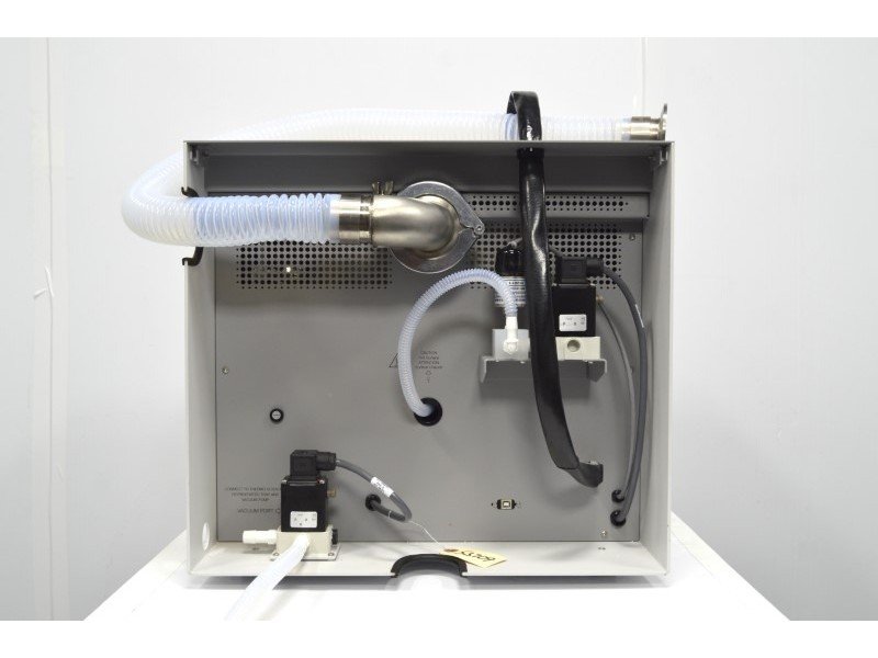 Thermo SpeedVac SPD300DDA Large Capacity Vacuum Concentrator w/ Universal Vacuum System UVS850DDA Thermo SpeedVac SPD300DDA Large Capacity Vacuum Concentrator w/ Universal Vacuum System UVS850DDA