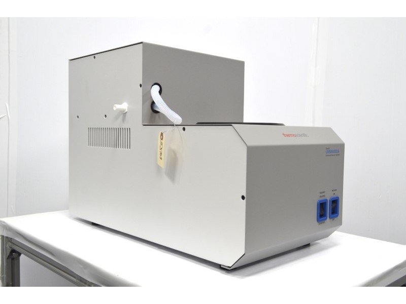 Thermo SpeedVac SPD300DDA Large Capacity Vacuum Concentrator w/ Universal Vacuum System UVS850DDA Thermo SpeedVac SPD300DDA Large Capacity Vacuum Concentrator w/ Universal Vacuum System UVS850DDA