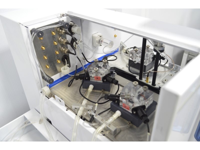 YSI Incorporated 2950D-3 Biochemistry Analyzer