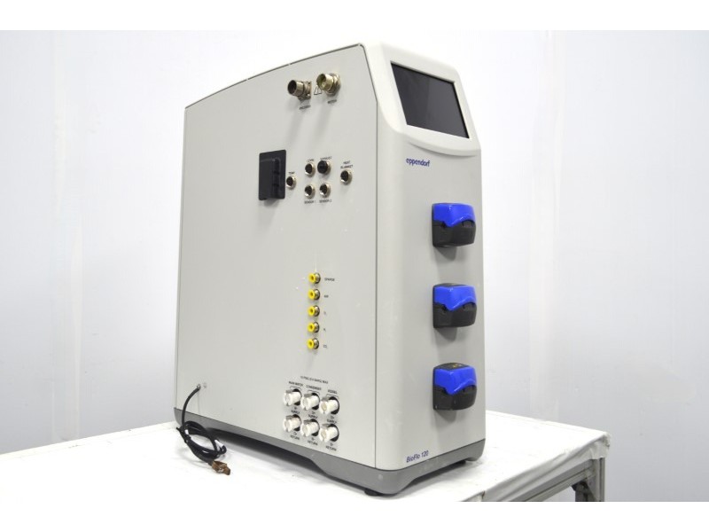 Eppendorf BioFlo 120 Bioprocess Control Station, (TMFC 20 SLPM) w/ 3-Liter Glass Vessel