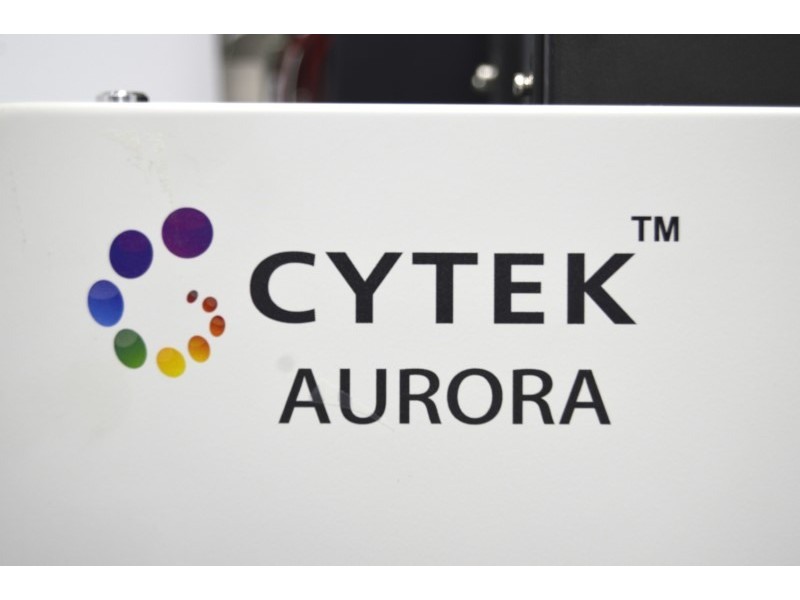 Cytek Aurora Flow Cytometry System (3)Lasers/(38)Fluorescence Channels/(41)Detector