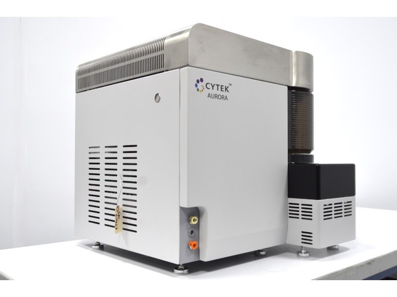 Cytek Aurora Flow Cytometry System (3)Lasers/(38)Fluorescence Channels/(41)Detector