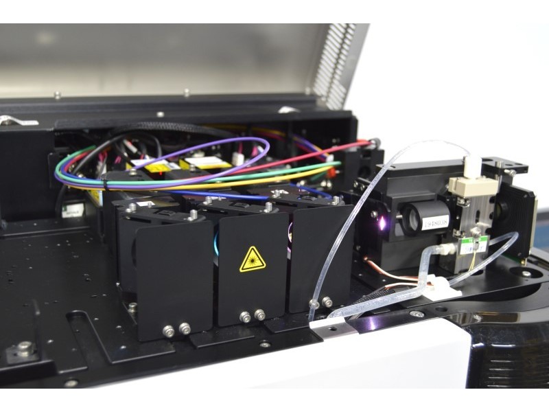 Cytek Aurora Flow Cytometry System (3)Lasers/(38)Fluorescence Channels/(41)Detector