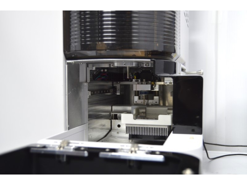 Cytek Aurora Flow Cytometry System (3)Lasers/(38)Fluorescence Channels/(41)Detector