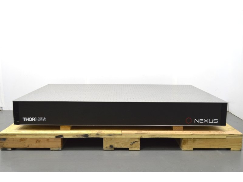 ThorLabs Nexus 4' x 6' Optical Air Isolating Table, 8.3’’ Thick, w/ 700m PTS602 Active Self‑Leveling Support Legs