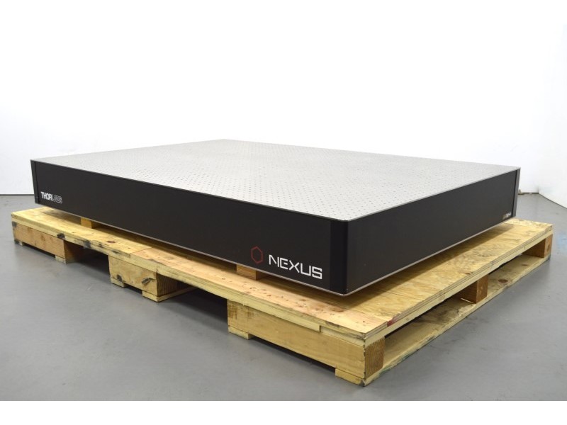 ThorLabs Nexus 4' x 6' Optical Air Isolating Table, 8.3’’ Thick, w/ 700m PTS602 Active Self‑Leveling Support Legs