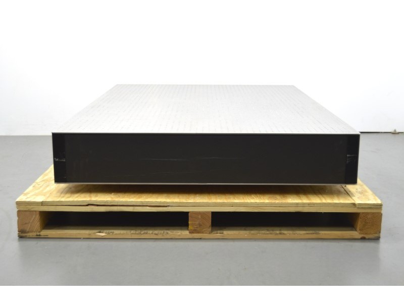 ThorLabs Nexus 4' x 6' Optical Air Isolating Table, 8.3’’ Thick, w/ 700m PTS602 Active Self‑Leveling Support Legs
