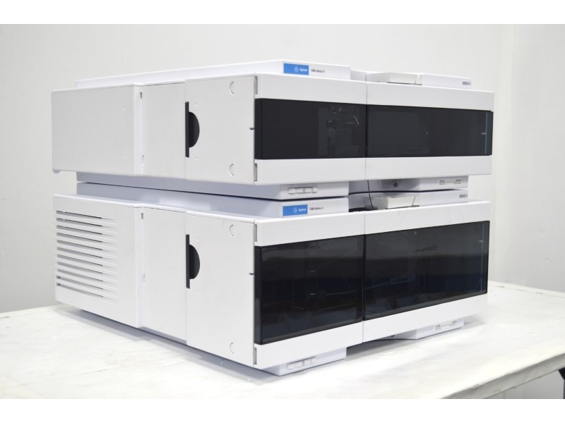 Agilent 1260 Infinity ll LC System w/ Variable Wavelength and Refractive Index Detectors