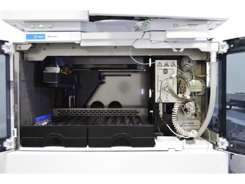 Agilent 1260 Infinity ll LC System w/ Variable Wavelength and Refractive Index Detectors Unit 2