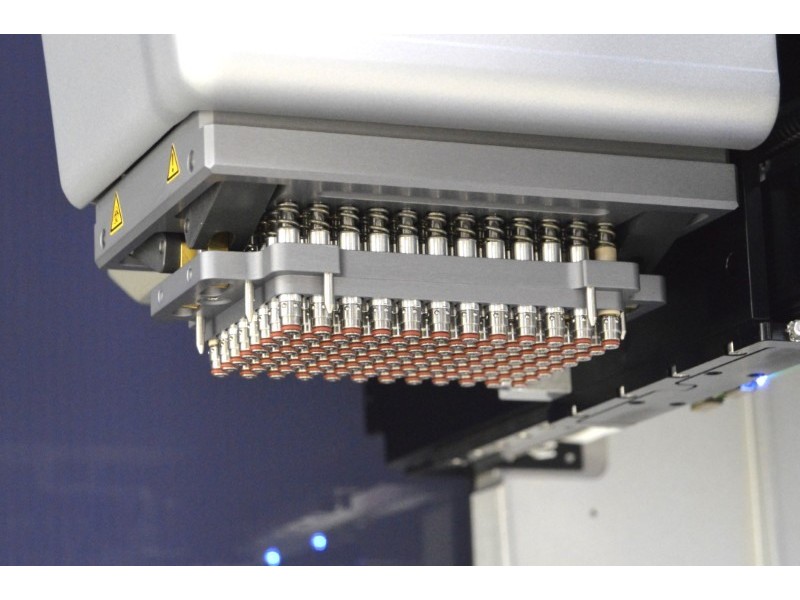 Hamilton MICROLAB STAR Liquid Handler with CO-RE II Span-8 & 96-Channel Dispensing Head, CO-RE Gripper, Autoloader with Venus 6