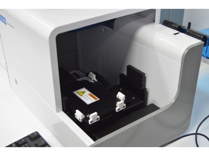 Agilent NovoCyte 3000 Flow Cytometer (3)Lasers/(13)Colors/(7)Detectors w/ NovoSampler Pro & Fluidics Station
