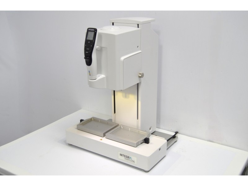 Integra ViaFlo 96 Liquid Electronic Pipetting System w/ 24-channel Head