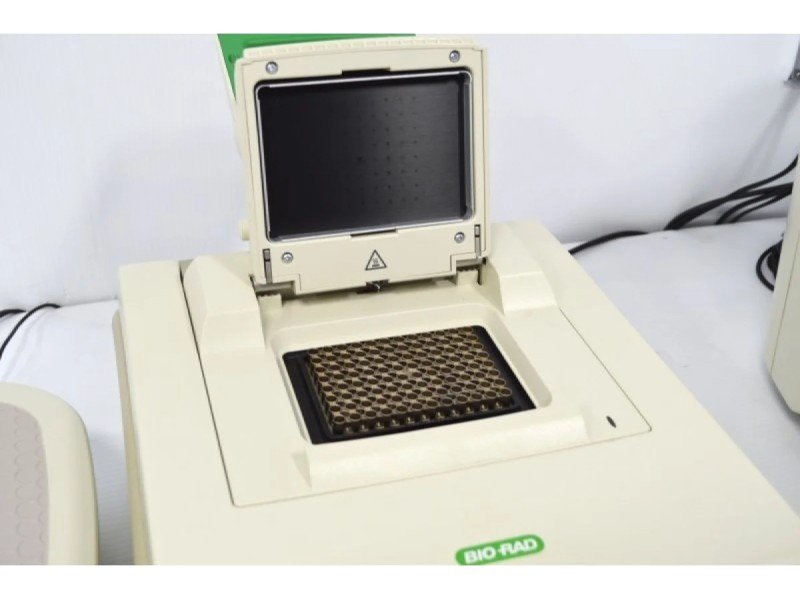 Bio-Rad QX200 Droplet Digital PCR system with QX200 Droplet Generator, PX1 Plate Sealer & C1000 Touch Thermal Cycler