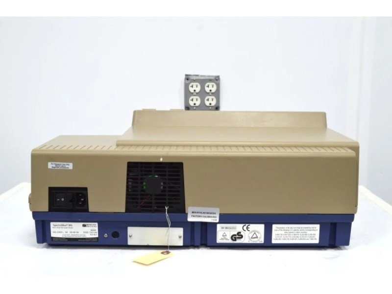 Molecular Devices SpectraMax M5 Multi-Mode Microplate Reader