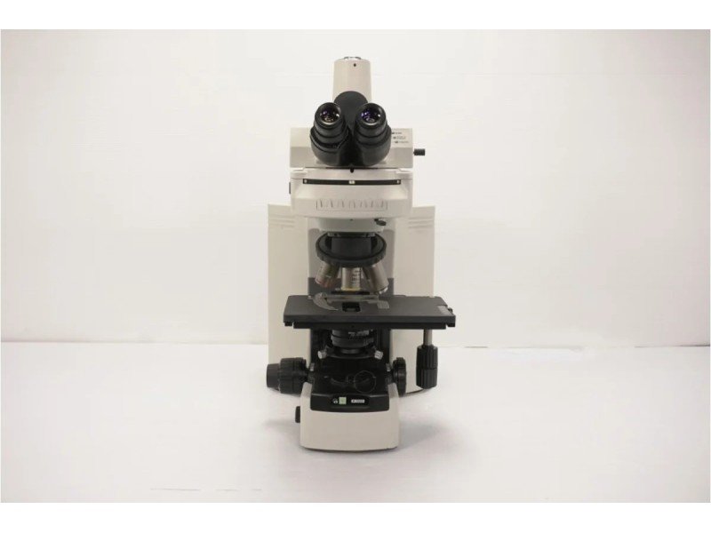 Nikon Eclipse 80i Upright Fluorescence Phase Contrast Microscope (New Filters)