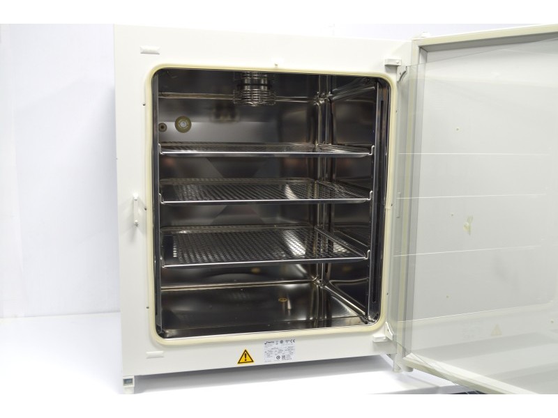 Thermo Scientific HERAcell 240i CO2 Incubator