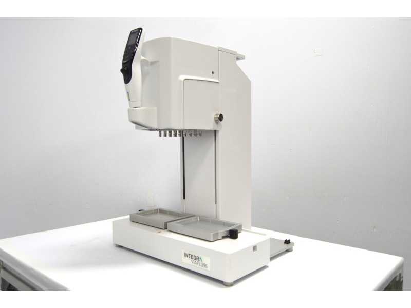 Integra ViaFlo 96 Liquid Electronic Pipetting System w/ 24-channel Head