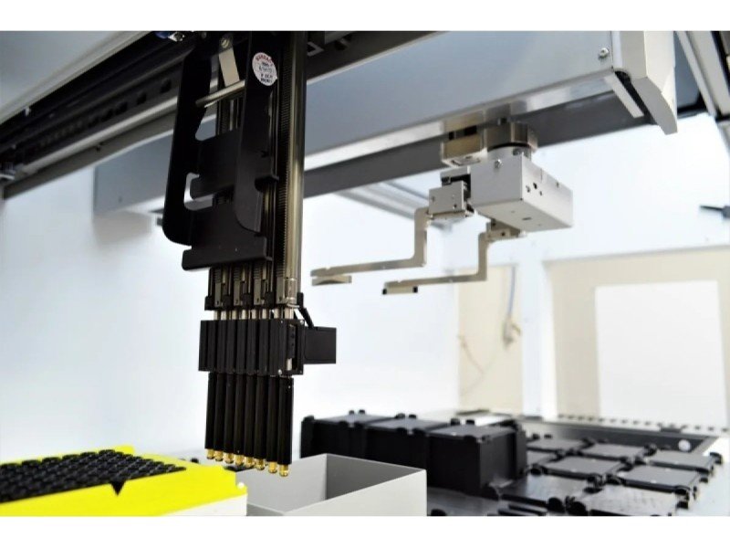 Tecan Fluent 780 Liquid Handler w/ Span-8 Air FCA and RGA Tecan Fluent 780 Liquid Handler w/ Span-8 Air FCA and RGA
