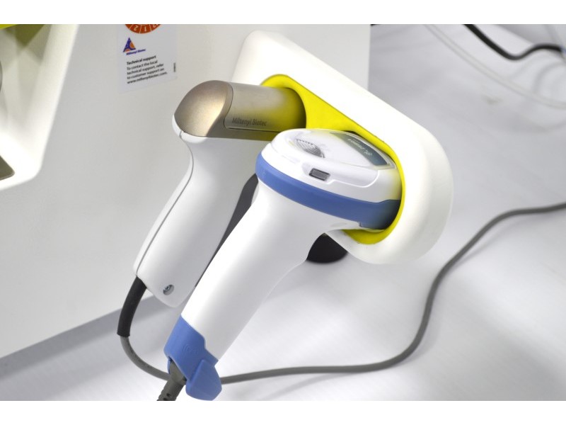 Miltenyi Biotec CliniMACS Prodigy Cell Sorter Unit4