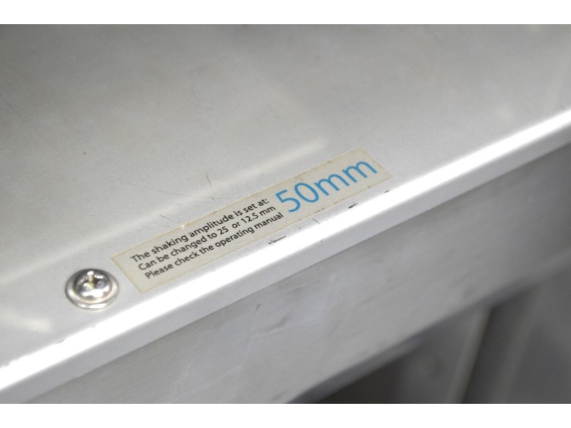 Kuhner ISF4-X Incubating Incubator Shaker with Temperature & Humidity Control