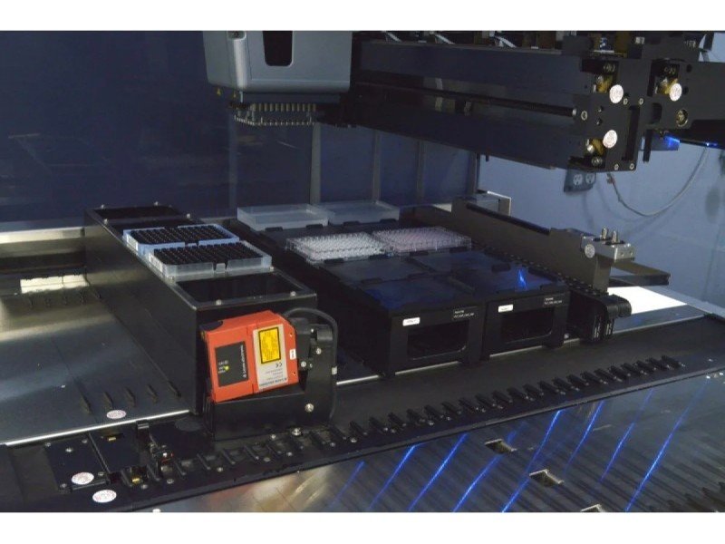 Hamilton MICROLAB STARlet Liquid Handler w/ Span-8, 1000ul 96 head, CO-RE Gripper, ISWAP, Autoloader