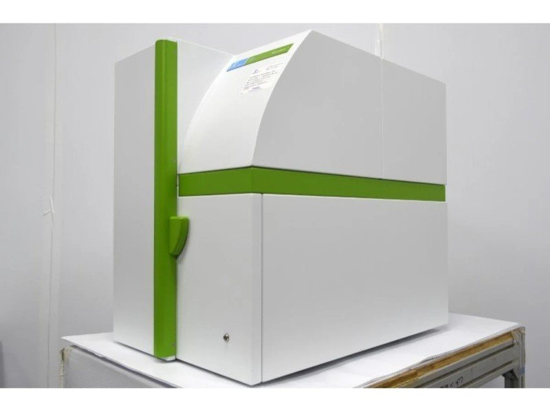 Perkin Elmer Revvity MicroBeta 2 Microplate Counter 2450-0120 with 12 Detectors Unit 2 Perkin Elmer Revvity MicroBeta 2 Microplate Counter 2450-0120 with 12 Detectors Unit 2