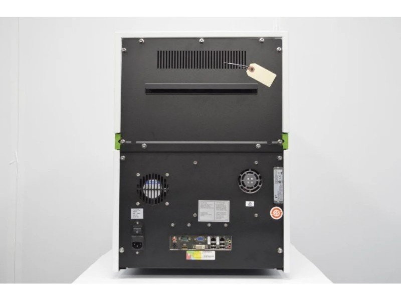 Perkin Elmer Revvity MicroBeta 2 Microplate Counter 2450-0120 with 12 Detectors Perkin Elmer Revvity MicroBeta 2 Microplate Counter 2450-0120 with 12 Detectors