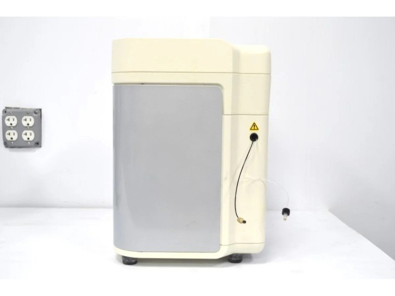 Thermo Attune NxT Acoustic Focusing Cytometer (1 YEAR WARRANTY) (4)Lasers/(14) Colors/(16)Detectors w/Cytkick Sampler V4B3Y4R3