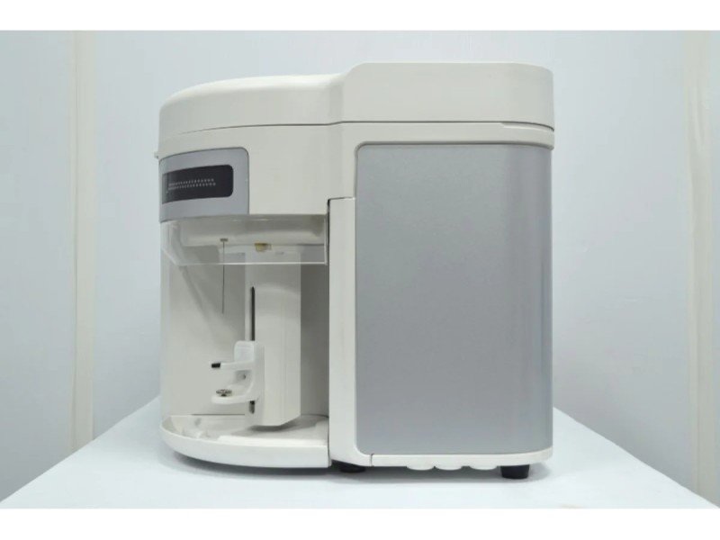 Thermo Attune NxT Acoustic Focusing Cytometer (3)Lasers/(11) Colors/(13)Detectors w/ Autosampler V4B3R3