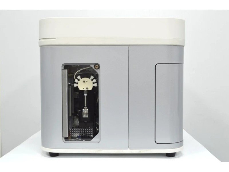 Thermo Attune NxT Acoustic Focusing Cytometer (3)Lasers/(11) Colors/(13)Detectors w/ Autosampler V4B3R3